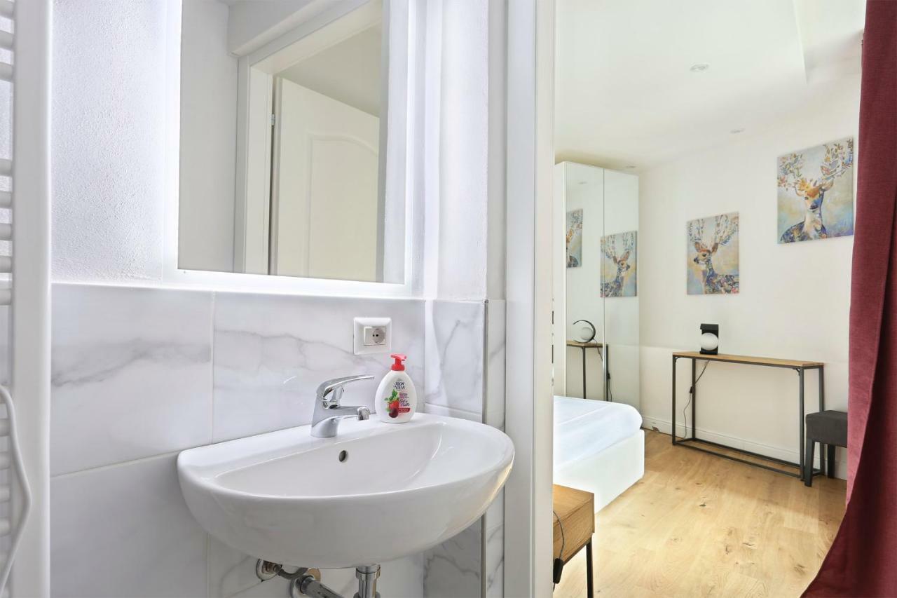 La Marmora 3 Bedroom Apartment Near Galleria Dell'Accademia فلورنس المظهر الخارجي الصورة